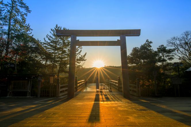 【伊勢神宮】伊勢神宮のご来光.jpg